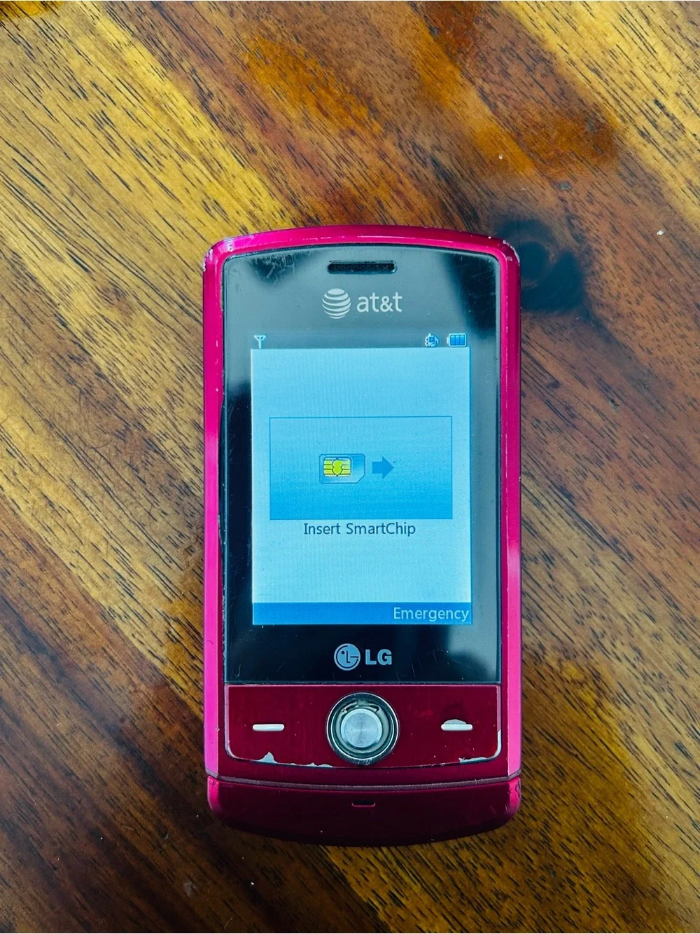 LG CU720 Red Slider Phone with Charger and Black Leather Holster